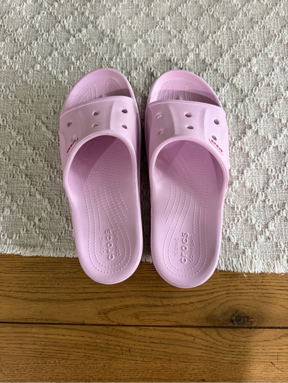 CROCS Pink Slide Sandals